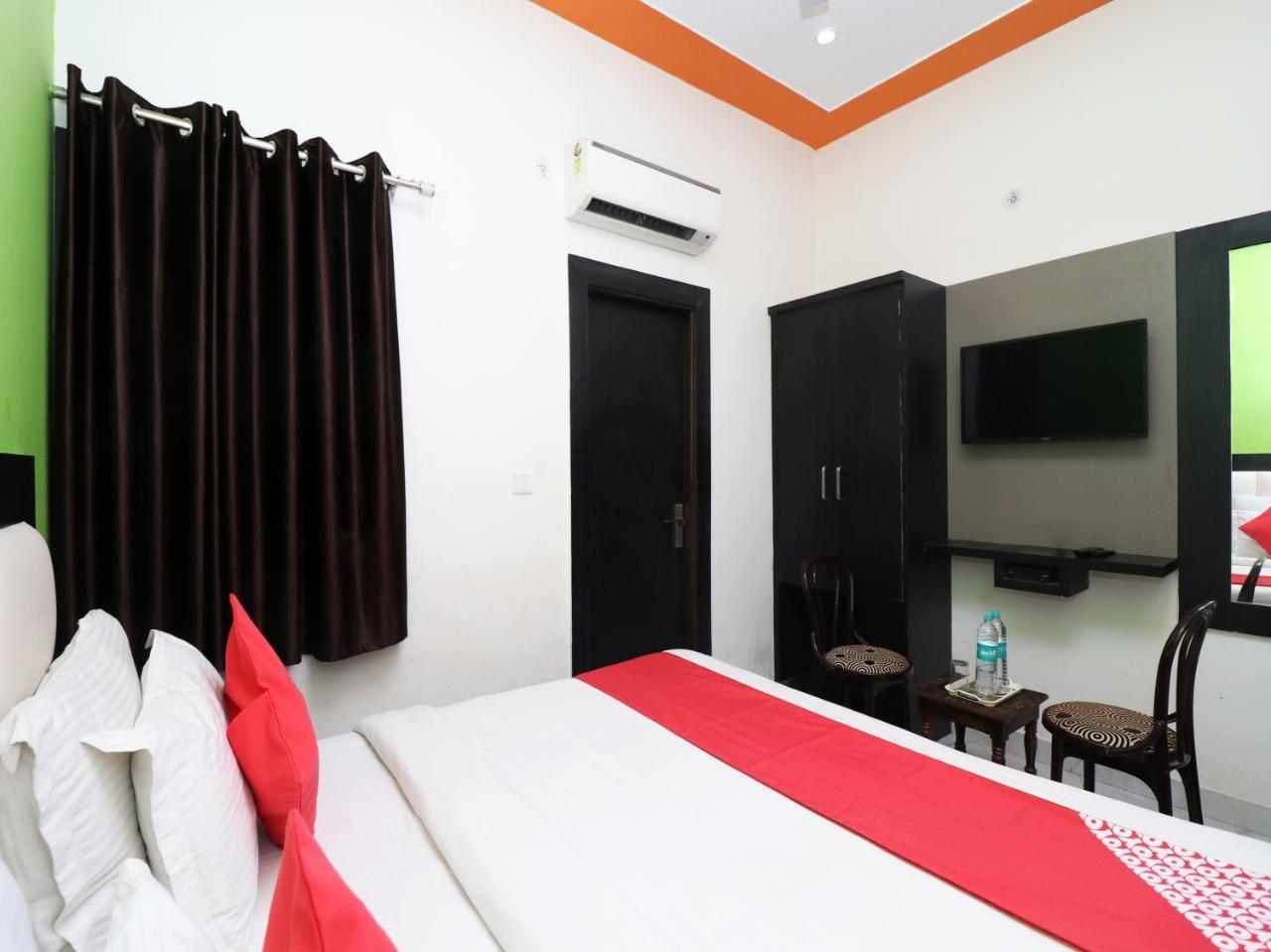 Hotel Aaradhya Residency Agra  Exteriér fotografie